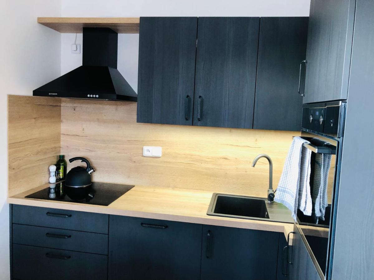 Apartman Kasperky كاسبيرسكي هوري المظهر الخارجي الصورة